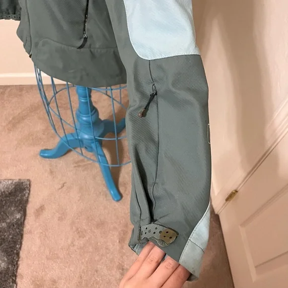 Patagonia Regulator Series Snowboard Jacket - Picture 5 of 13